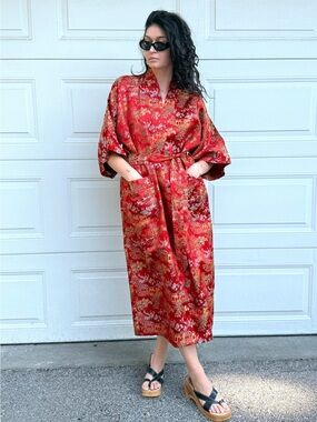 Vintage Red Floral Satin Kimono Wrap Belted  Robe
